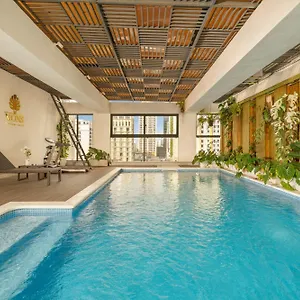 Mons Boutique & Hotel