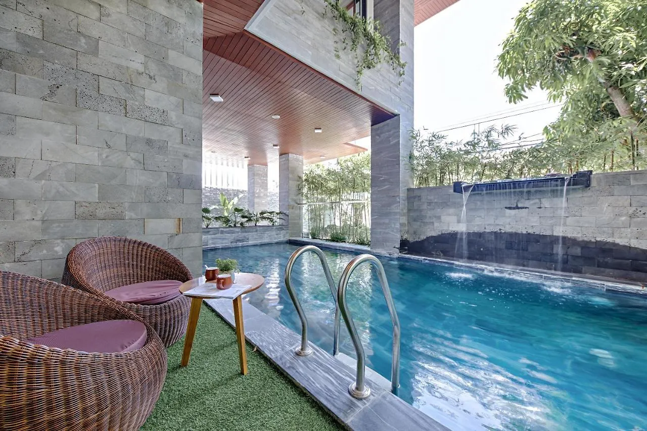 Animor Green Home Villa Da Nang 3*,