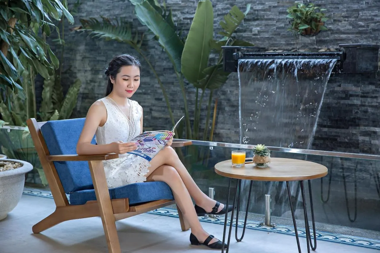 Animor Green Home Villa Da Nang 3*,